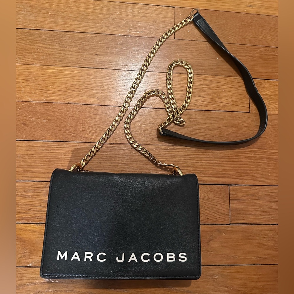 Marc Jacobs Black Bag with Gold Chain
